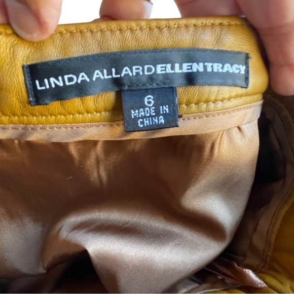 Linda Allard Ellen Tracy gold mustard leather skirt 6 - Picture 5 of 10